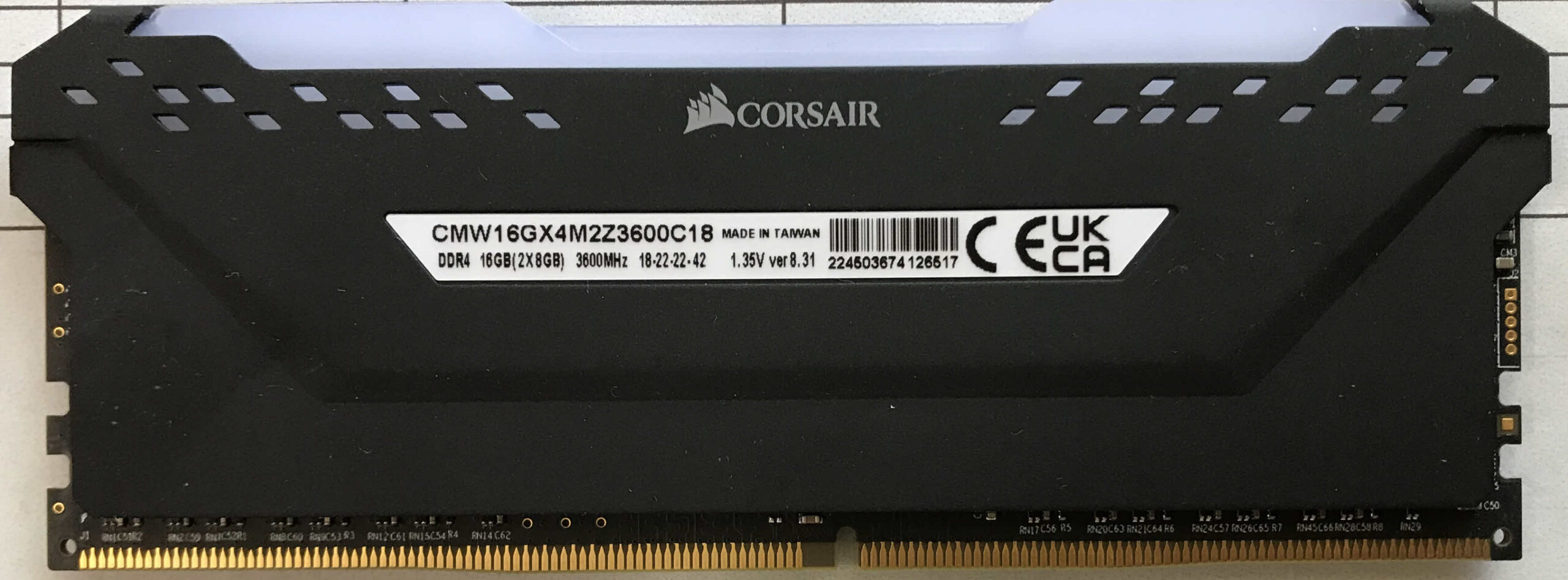 Corsair Vengeance RGB Pro 8GB 2Rx8 PC4-3200